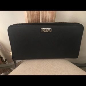 Kate Spade ♠️ Wallet